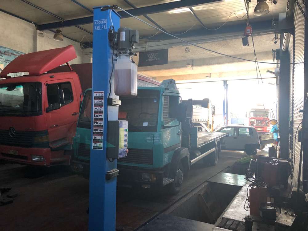 Το κατάστημα μας Γεραλής Service Φορτηγών, Ευθυγράμμιση, Ζυγοστάθμιση, Service Φορτηγών, Service Αυτοκινήτων, Κινητό Συνεργείο, Διαγνωστικός Έλεγχος , Έλεγχος ΚΤΕΟ, Διαγνωστικός Έλεγχος Φορτηγών, Διαγνωστικός Έλεγχος Αυτοκινήτων, Φρένα Φορτηγών, Φρένα Αυτοκινήτων, Σασμάν / Δίσκο Πλατώ Φορτηγών