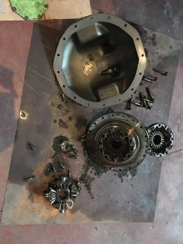 Γκρουπ Διαφορικό Φορτηγού Γεραλής Service Φορτηγών, Ευθυγράμμιση, Ζυγοστάθμιση, Service Φορτηγών, Service Αυτοκινήτων, Κινητό Συνεργείο, Διαγνωστικός Έλεγχος , Έλεγχος ΚΤΕΟ, Διαγνωστικός Έλεγχος Φορτηγών, Διαγνωστικός Έλεγχος Αυτοκινήτων, Φρένα Φορτηγών, Φρένα Αυτοκινήτων, Σασμάν / Δίσκο Πλατώ Φορτηγών