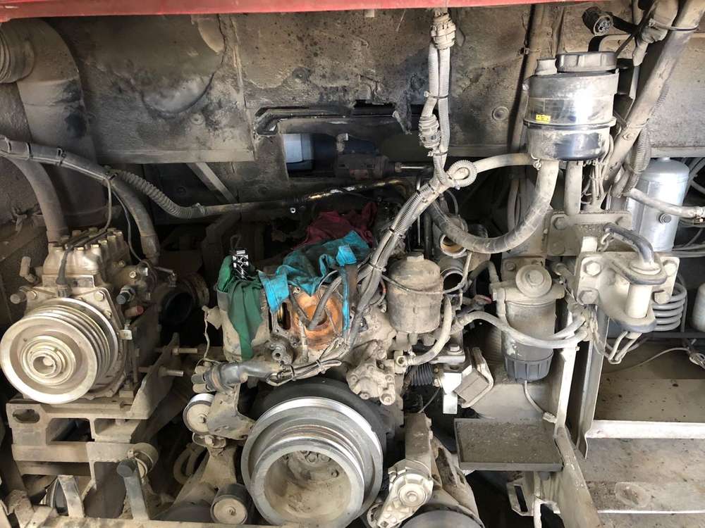 Επισκευή Καπάκι Μηχανής λεωφορείου Γεραλής Service Φορτηγών, Ευθυγράμμιση, Ζυγοστάθμιση, Service Φορτηγών, Service Αυτοκινήτων, Κινητό Συνεργείο, Διαγνωστικός Έλεγχος , Έλεγχος ΚΤΕΟ, Διαγνωστικός Έλεγχος Φορτηγών, Διαγνωστικός Έλεγχος Αυτοκινήτων, Φρένα Φορτηγών, Φρένα Αυτοκινήτων, Σασμάν / Δίσκο Πλατώ Φορτηγών