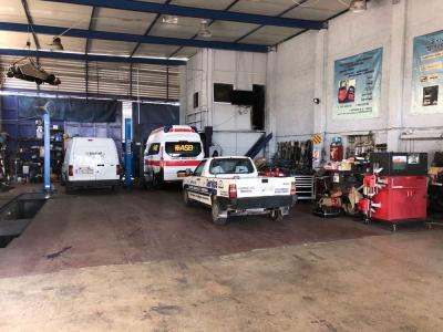 Συνεργείο Αυτοκινήτων και φορτηγών Γεραλής Γεραλής Service Φορτηγών, Ευθυγράμμιση, Ζυγοστάθμιση, Service Φορτηγών, Service Αυτοκινήτων, Κινητό Συνεργείο, Διαγνωστικός Έλεγχος , Έλεγχος ΚΤΕΟ, Διαγνωστικός Έλεγχος Φορτηγών, Διαγνωστικός Έλεγχος Αυτοκινήτων, Φρένα Φορτηγών, Φρένα Αυτοκινήτων, Σασμάν / Δίσκο Πλατώ Φορτηγών