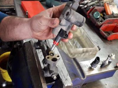 Επισκευή Adblue Γεραλής Service Φορτηγών, Ευθυγράμμιση, Ζυγοστάθμιση, Service Φορτηγών, Service Αυτοκινήτων, Κινητό Συνεργείο, Διαγνωστικός Έλεγχος , Έλεγχος ΚΤΕΟ, Διαγνωστικός Έλεγχος Φορτηγών, Διαγνωστικός Έλεγχος Αυτοκινήτων, Φρένα Φορτηγών, Φρένα Αυτοκινήτων, Σασμάν / Δίσκο Πλατώ Φορτηγών