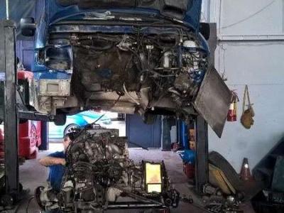 Επισκευή Μηχανής Σασμάν Vito Γεραλής Service Φορτηγών, Ευθυγράμμιση, Ζυγοστάθμιση, Service Φορτηγών, Service Αυτοκινήτων, Κινητό Συνεργείο, Διαγνωστικός Έλεγχος , Έλεγχος ΚΤΕΟ, Διαγνωστικός Έλεγχος Φορτηγών, Διαγνωστικός Έλεγχος Αυτοκινήτων, Φρένα Φορτηγών, Φρένα Αυτοκινήτων, Σασμάν / Δίσκο Πλατώ Φορτηγών